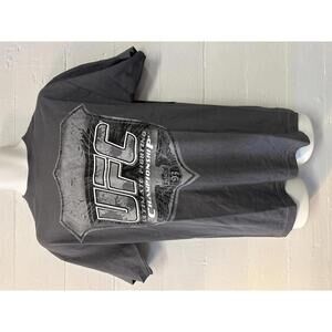 Y2K UFC shield logo gray t-shirt NWT M